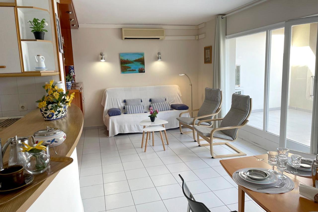 Clota Petita, L'Escala Apartman Kültér fotó